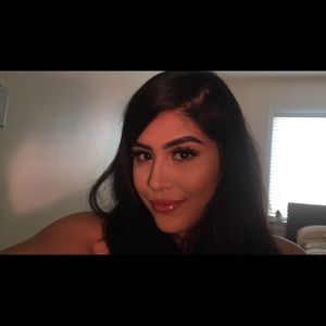 Meet your Posher, Rebekah